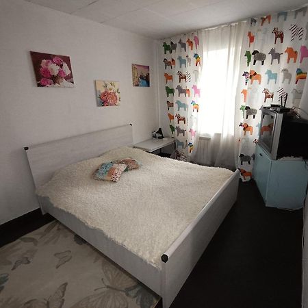 Квартира По Вул Ніженська 29Г Kiev Bagian luar foto